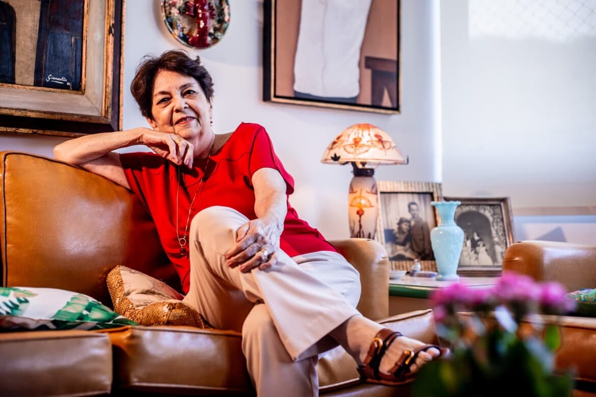 SUZETE ACHÉ: The first Fashion Producer of JORNAL DO BRASIL.